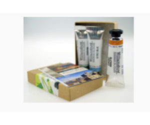 Snag Your Choice of Free Williamsburg Oil Paint Sample Sets