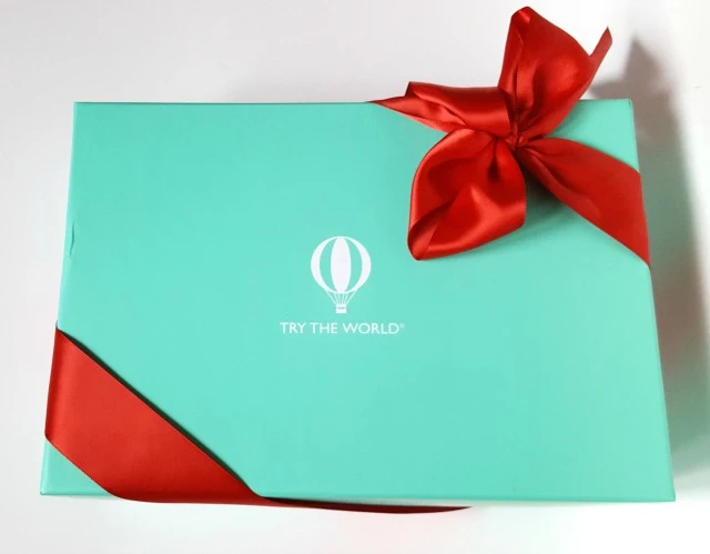 Try The World Holiday Box