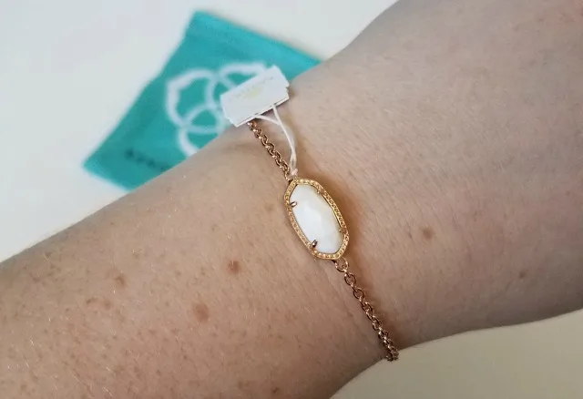 kendra-scott-elaina-rose-gold-bracelet-in-white-pearl